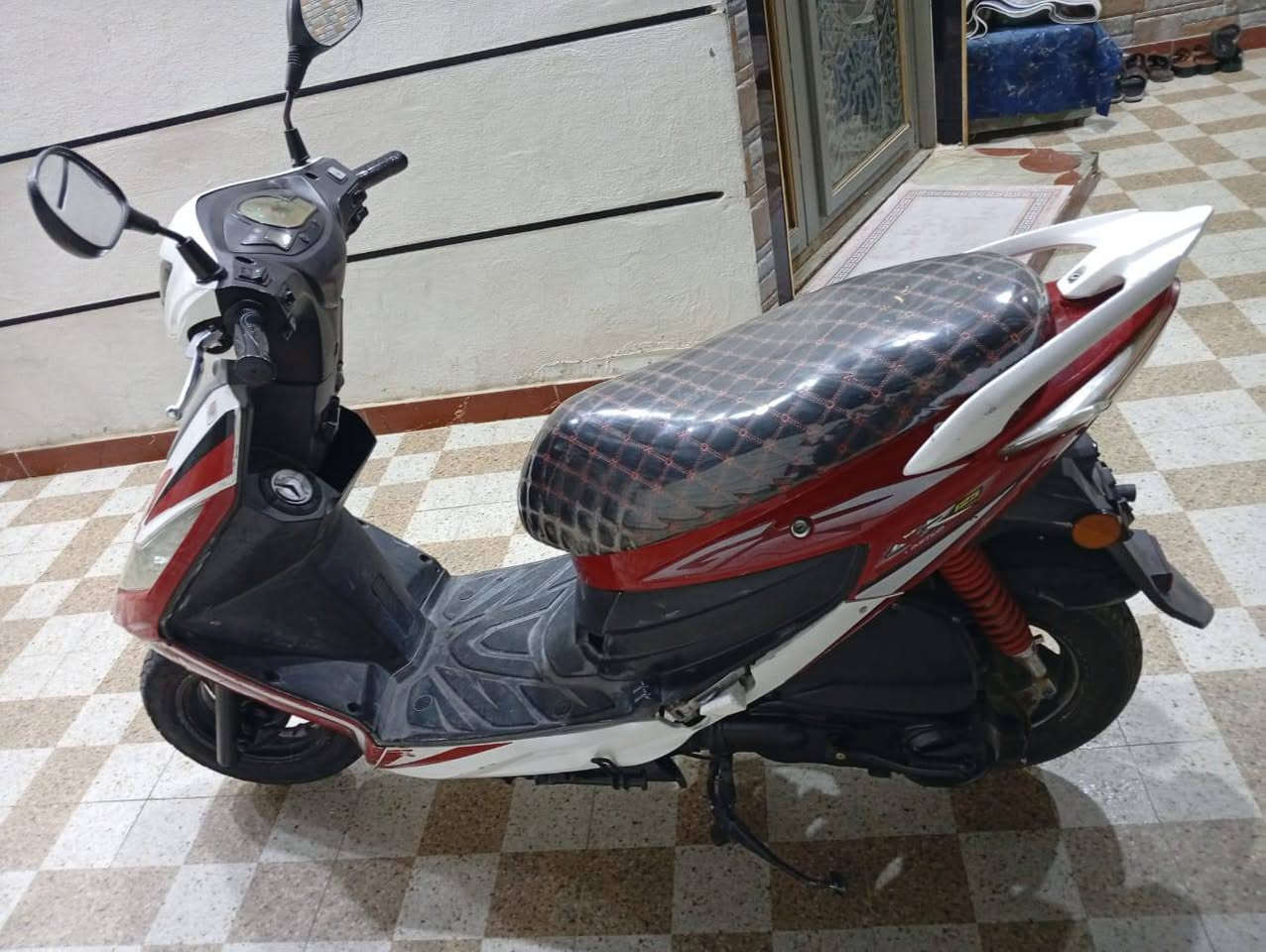 نحلة • ٢٠٢١ • حديده