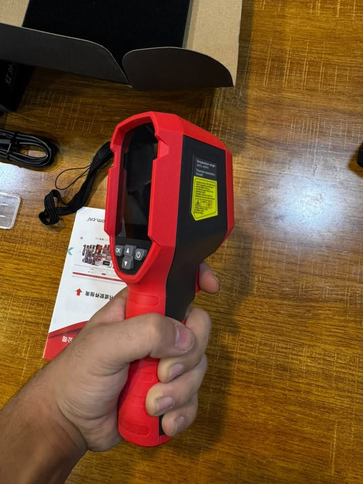 جهاز سونار كشف الرطوبة

كلشي موضح بل صور ووياه رام 32gb 

اشتريته وكتها ب١٣٥ الف

حاليا اريد ابيعه ب ٩٠ وبيه مجال للشراي

مكاني بغداد 

الي يريده يراسلني واتساب
 ***********
