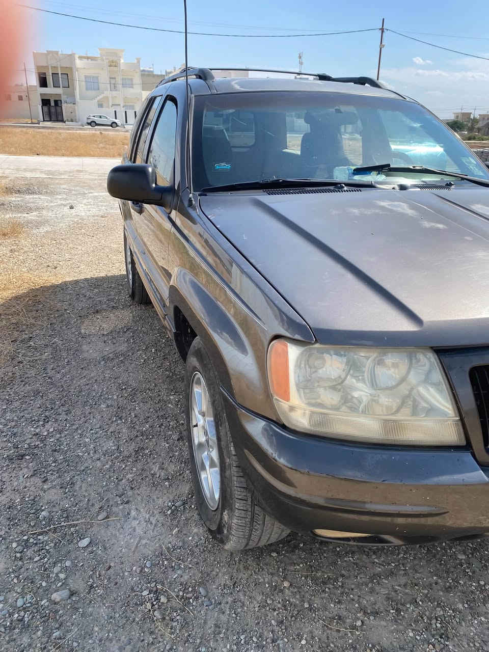 جيب موديل 2000     V8
بي بوياغ سةنةوي بةسةرجووه هەموو گیانی بەشەرت 

سعر54

***********

***********
