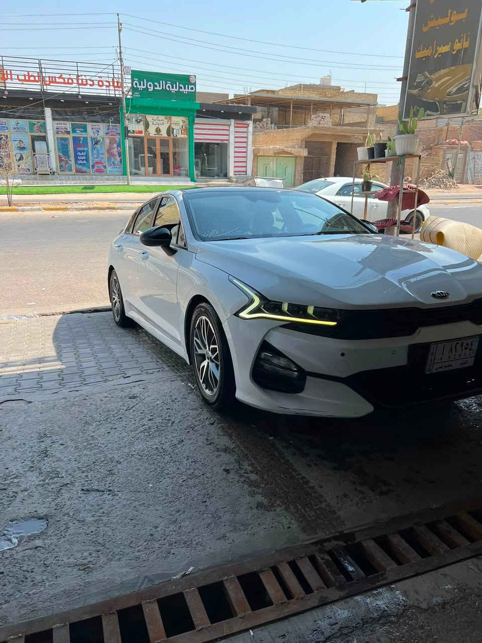السلام عليكم كي فايف موديل 21 فول عده البنراما رادار وكامره 360 درجه شنو يجي بالك موصفات بيهه رقم نجف معوقين بعدلها سنه وكاله عامه ثاني يوم سياره جاهزه غاز بلاد تفاصيل داخل الفديو     مكاني نجف ***********  سعر 170 وبيها مجال بسيط
