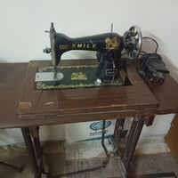 ماكنة خياطة • يابانية ثمانينات • حالة جيدة
