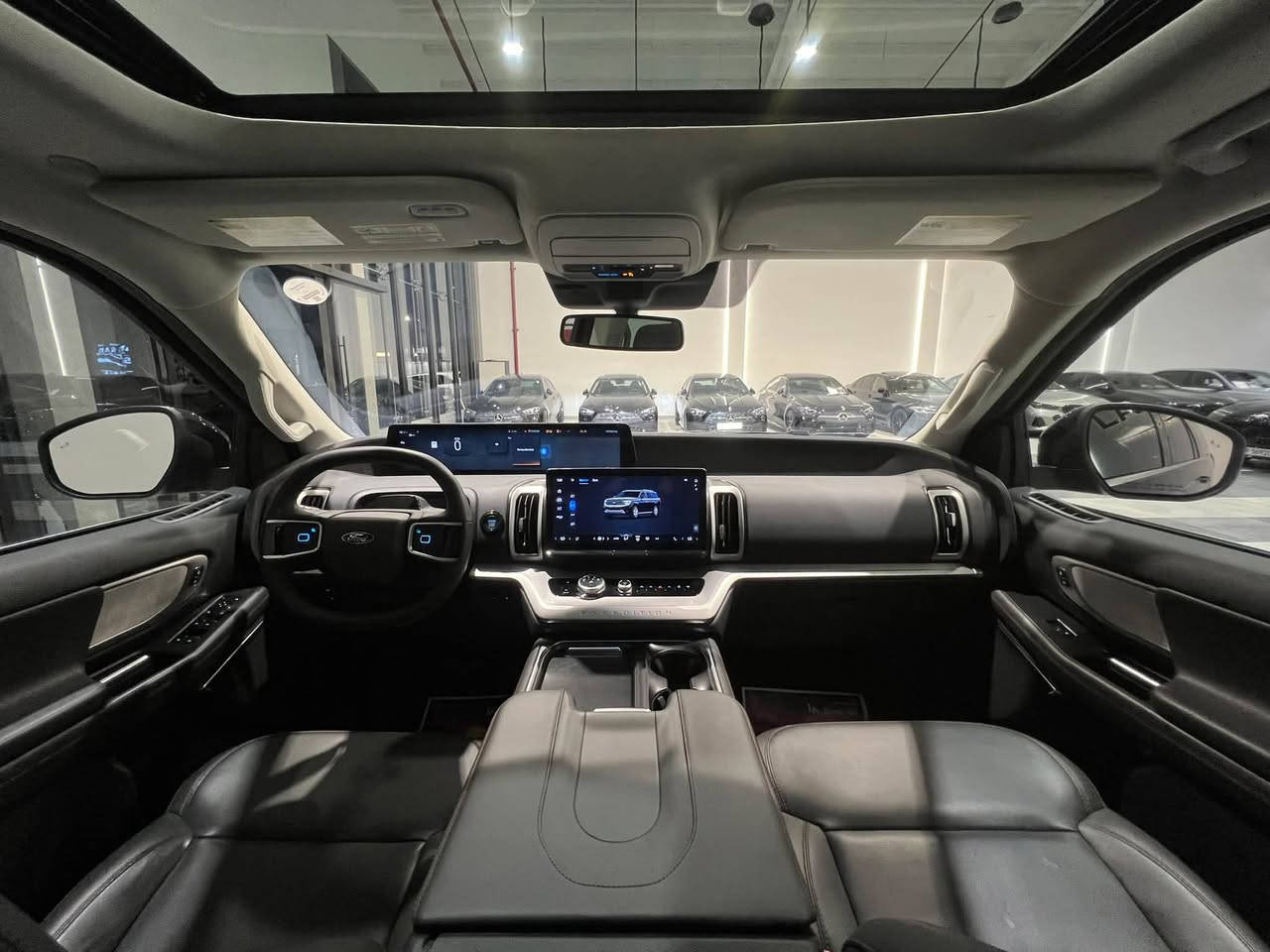 سلام عليكم
Ford _ Expedition _ 2025 _ Active 
Engine : V6 _ 3.5
Mileage : 19,000 
Title : Clean 
Mobile : watsp : ***********
هەولير / شاري ئارامي بازرگاني 
أربيل / مدينة آرام التجارية ‎
