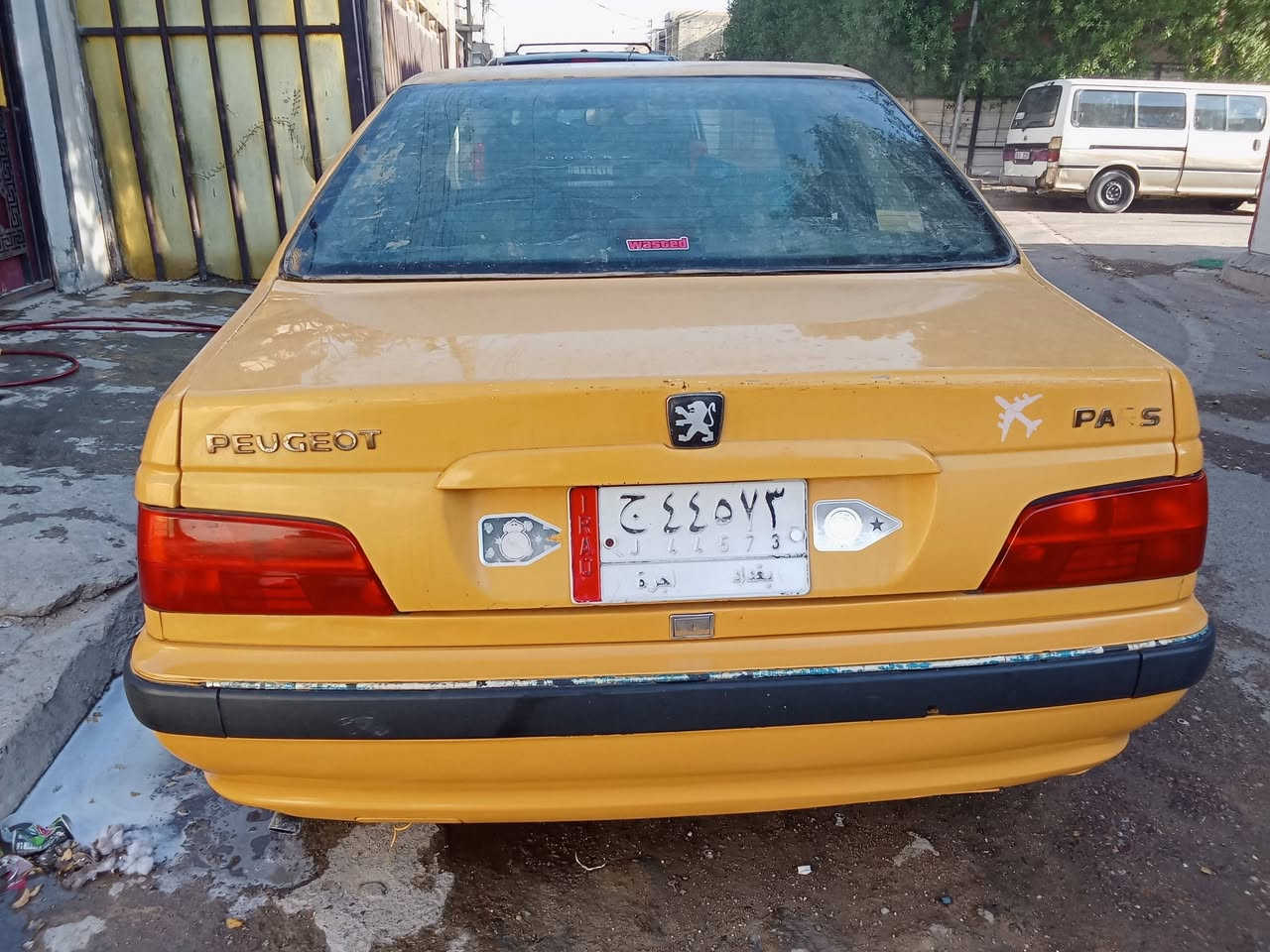 بيجو بارص موديل 15 محرك لاصرف ولاتبخير كير لعابه تبريد ثلج صدر خير من الله حلوة السياره دواخلها جديد مدوشمه سنويه لل28 اريدها ب41 الشراي يتصل *********** بغداد
