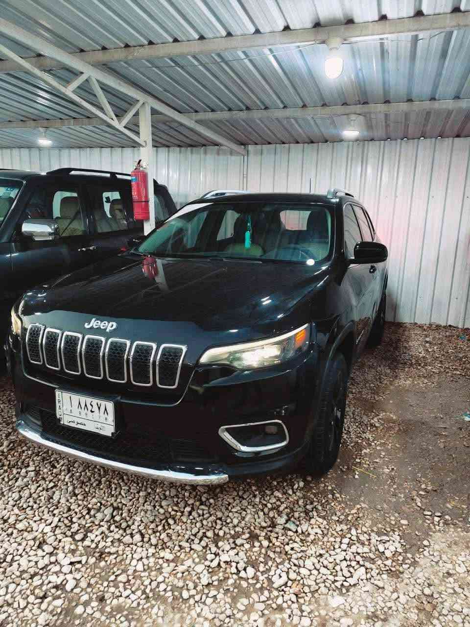 جيب بزون للبيع موديل ٢٠١٩ فول مواصفات عدا الفتحة مكينة 2400 حادثه جاملغ وبنيد البنيد نفسيته معمر السعر ١١٥ وبيها مجال قليل
***********
