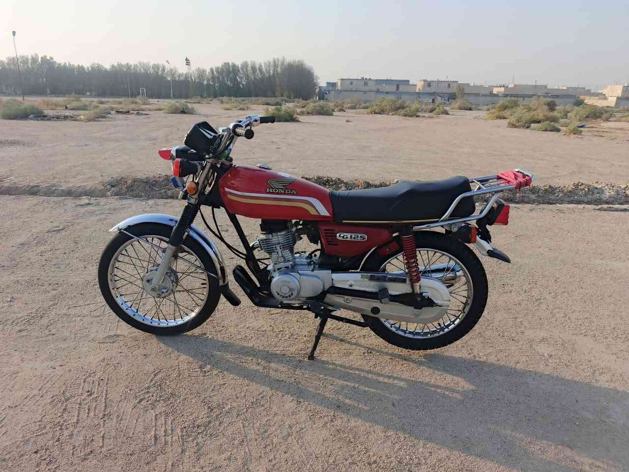سي جي نامه مكينه راقيه دبل لايت اسطاب  اشاير  رباعي كهربايات كلها شغاله  مكاني خور الزبير سعر ٦٠٠ بيعا مجال علمن ادوات رقم هاتف ***********
