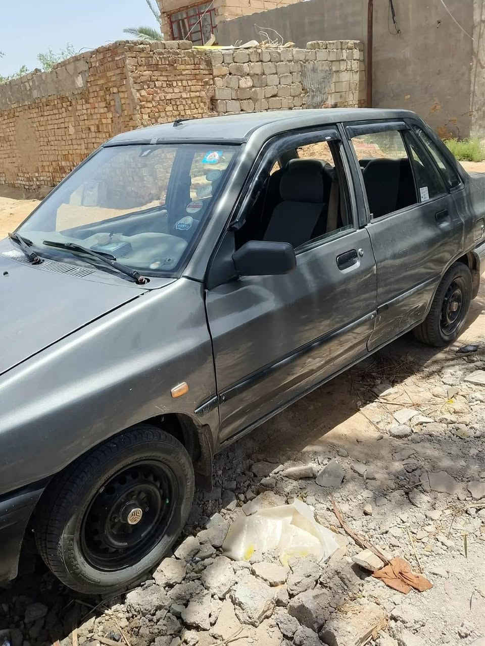 السلام عليكم مكلف بالنشر 
سايبا موديل 2012 سنويه 2030
السياره صارلها سبوع من اخذها وصاحبها نطلب عليها ويريد يبيعها سعرها 27 ورقه وبيها مجال بسيط مكان السياره نجف حيدرية 
رقم صاحب السياره ***********
