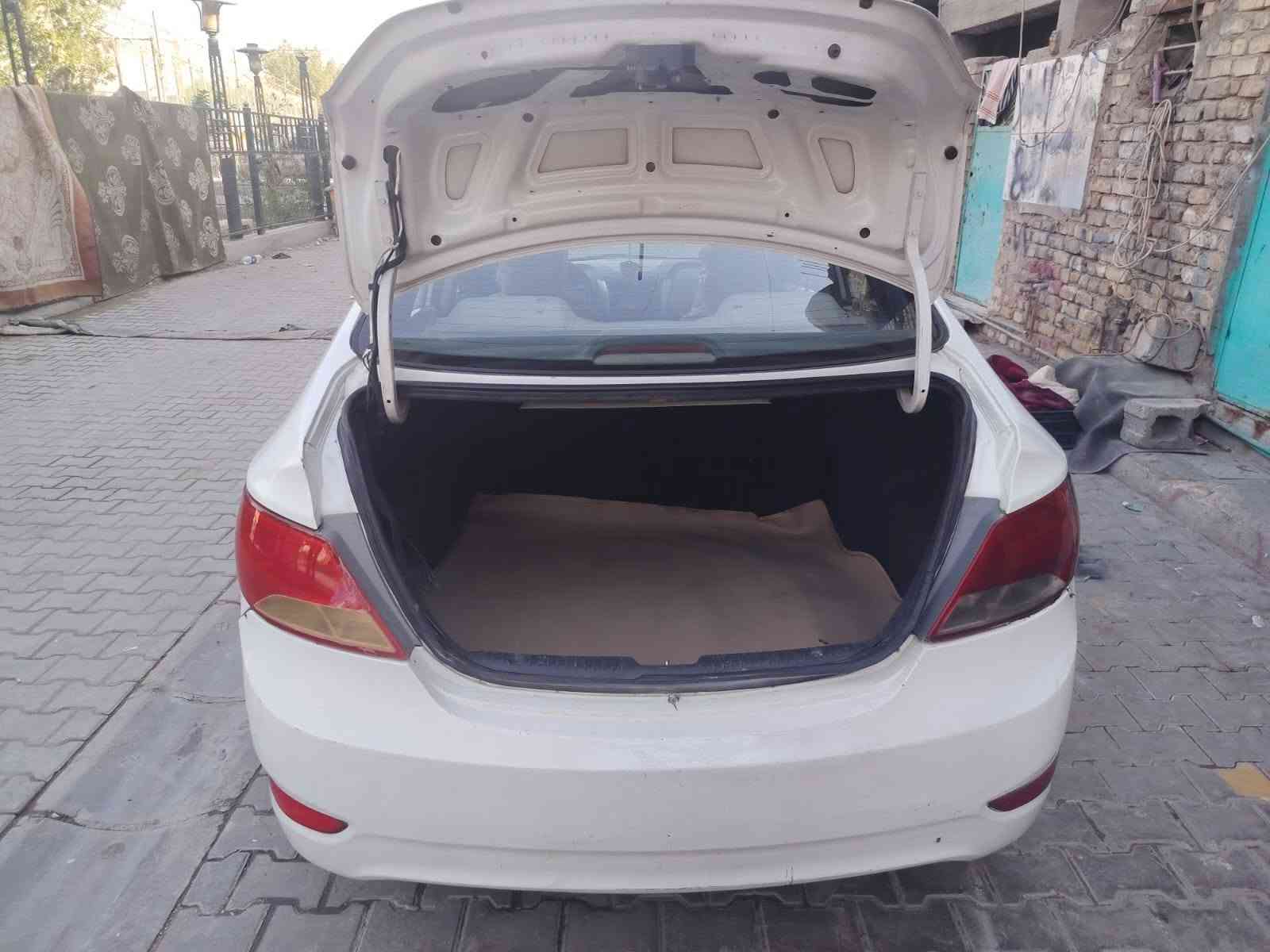 سلام عليكم ورحمة الله وبركاته اكسند خليجي مديل16 خليجي مكينه1600 تخم تاير باتري جديد  ضرر  قماره رقم بغداد  كير مكينه مكفولات كص مابيه سياره مال جناي رقم*********** مكاني بغداد سعر68وبيها مجال
