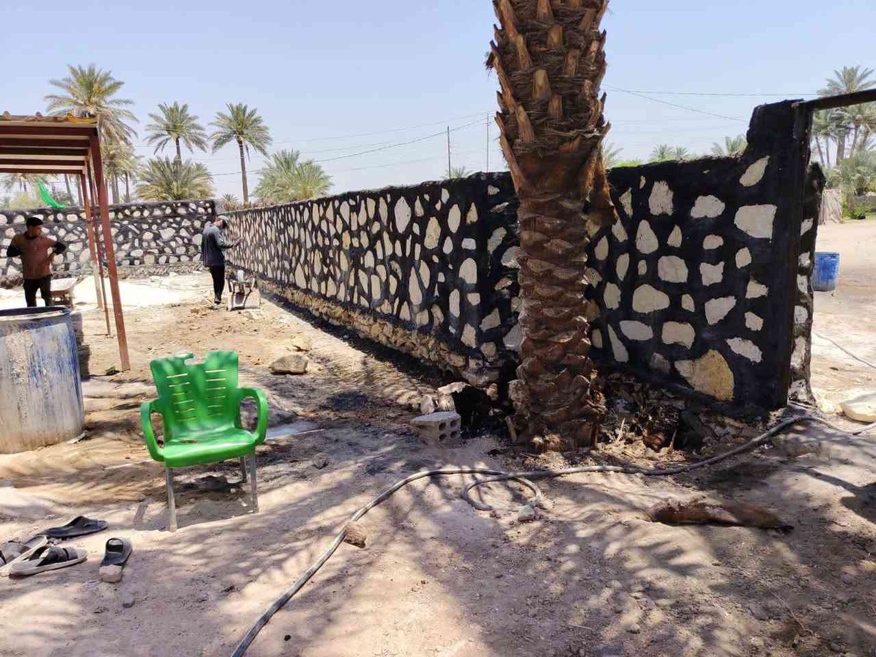 عمل اليوم أن شاء الله ينال اعجابكم 
عمل كل ما يخص الحجر بأسعار تنافسية للتواصل على الخاص او *********** -***********
*********** بيه واتساب.  احمد السلطاني  في خدمتكم

نص مكتوب في الصور:
- احمد السلطاني