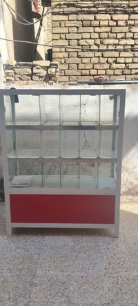 للبيع • غراض • خزانات