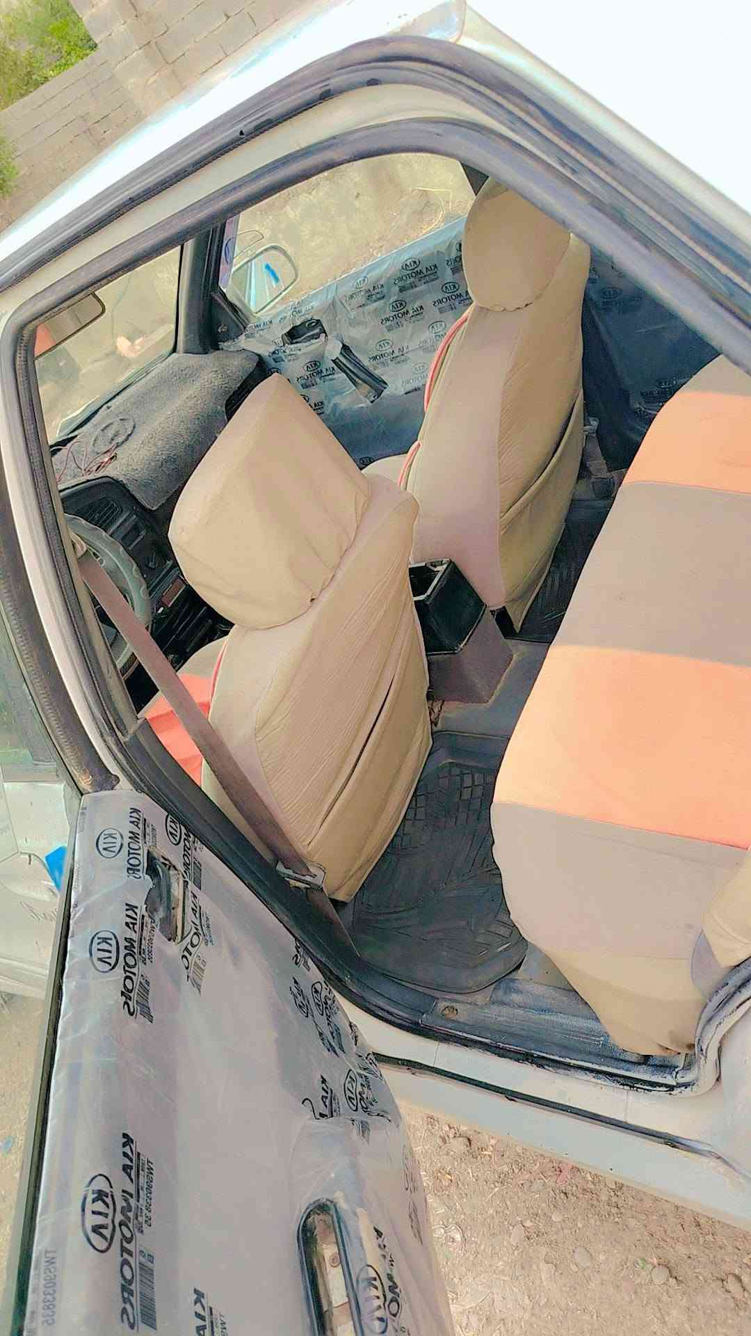 يالله النتره موديل 95 سنويه لل 30 محرك مفتوح كير عادي رقم  نكليزي اي مكان احولك سياره محرك لا صرف ولا خربطه ولا دخونه سوده محرك مكفول كير نفس حجي تبريد منضومه جديده تبريده ثلج شغال 
صدر كله جديد كهربيات كله شغاله مسحات مسجل 
سياره اي ضربه مابيه كله بلاد 
مكاني ديالى بعقوبه مركز ***********بل عافيه ع ياخذه سياره شوكت متحب شغال وطلع مكان يعجبك ابد متعبك نص نكره تشتغل سياره مال شغل متفشني ابد
