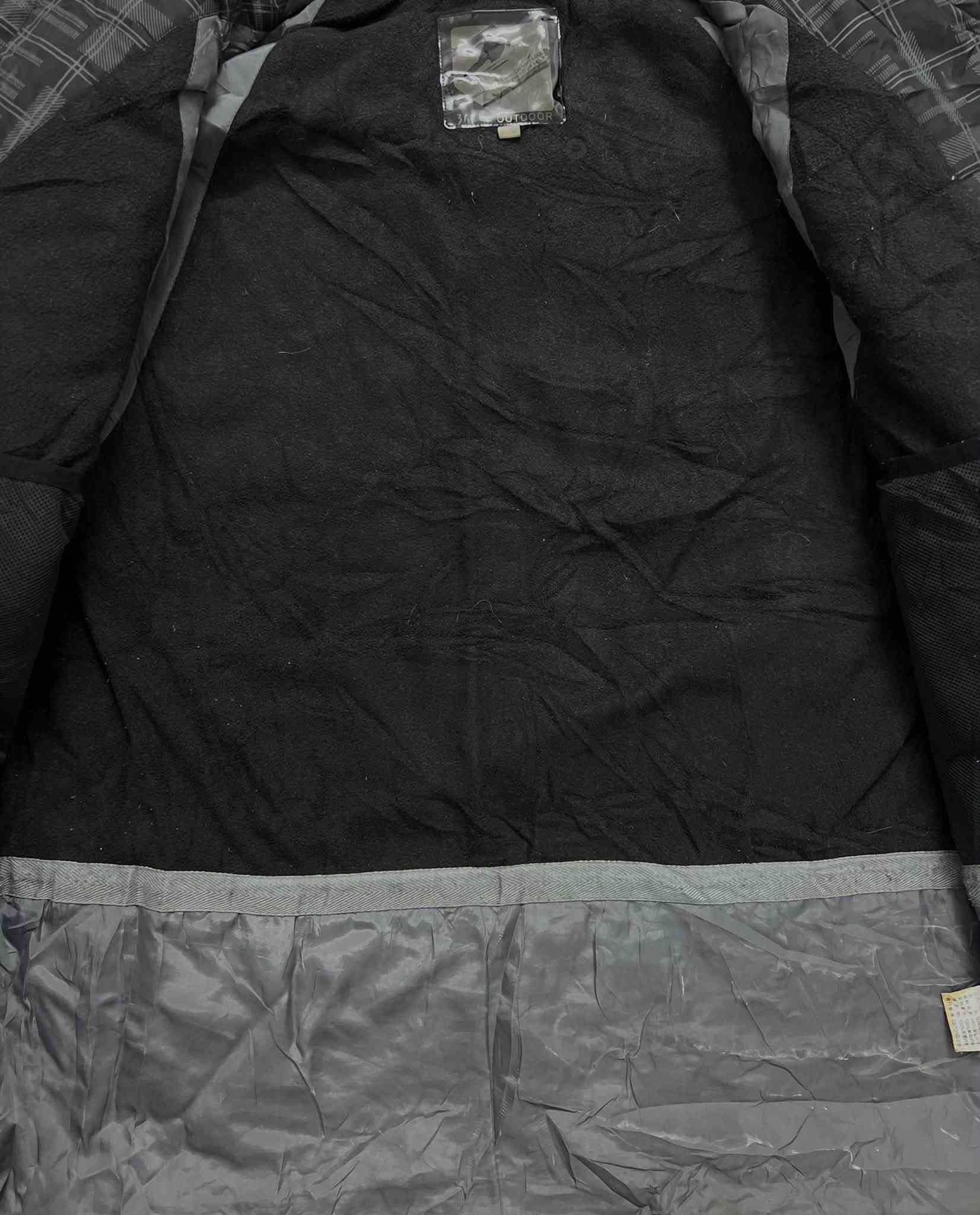 جاكيت اوتدور • ماركة 361 • مقاس XL