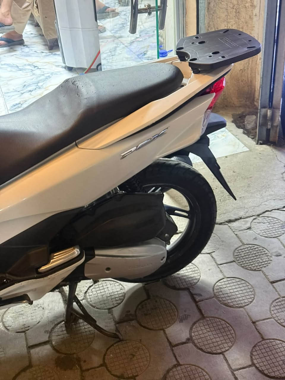PCX • جيل ثاني • ياباني