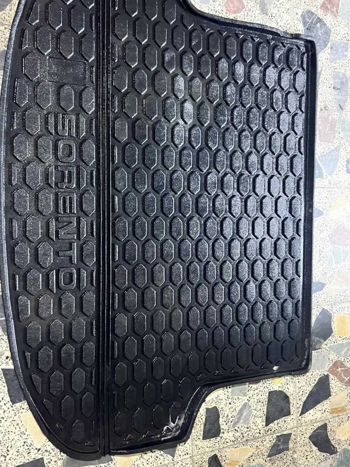 السلام عليكم كاربتات مال سوناتا اصلي ابو الختم ومال سورنتو ايضآ ابو الختم سعر الوحده 15الف 
عنواني بصره 
رقمي***********
