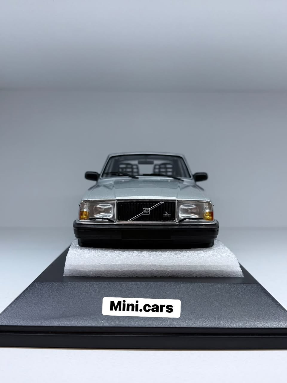 Volvo 240 GL 1986

Scale : 1/18
Brand : MINICHAMPS
Price : 160,000 Dinar 

 (free delivery inside Erbil)

WhatsApp: +9647504702207

‎التوصيل لجميع مناطق اربيل مجانا

‎گەیاندن بەخۆرایە بۆ ناو شاری هەولێر

