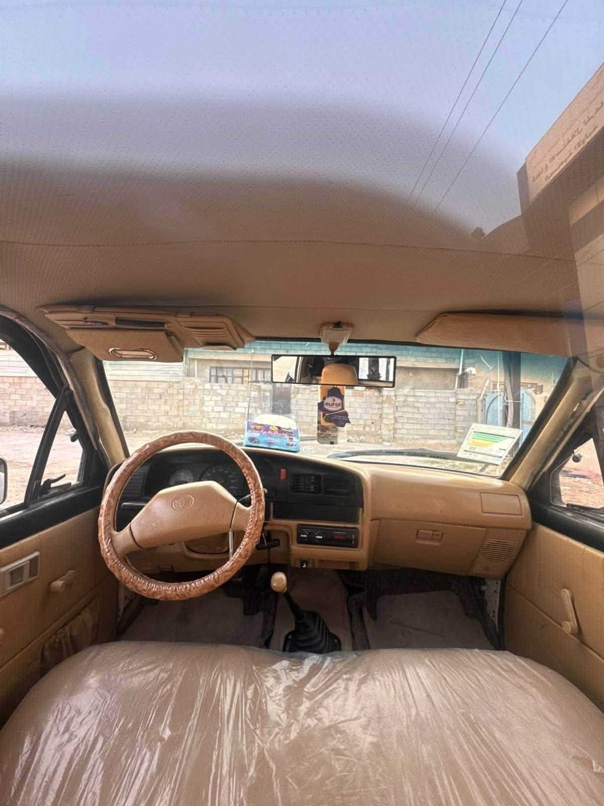 هايلكس • موديل 90 • رقم بغداد