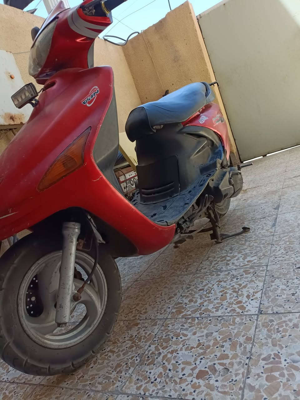 دراجة فراشه فحل دراجه ما مفتوحه دكه هندر تشتغل جانت تشتغل سلف بس وكف الباتري يراد الها باتري وعينه
مكاني المعقل 
س 500 الف 
***********
دراجة فراشه فحل دراجه ما مفتوحه دكه هندر تشتغل جانت تشتغل سلف بس وكف الباتري يراد الها باتري وعينه
