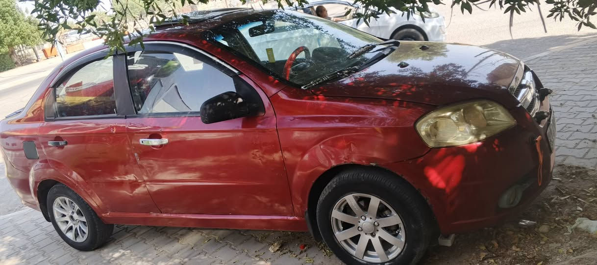 سلام عليكم افيو موديل 7 جاهزه السياره من كير ومكينه وحداديه وتخم تاير خير من الله تبريد نقص بس كهربائيات سياره مال جناي وخير من الله مكينه مسكر بيها باب وره السائق مبدل بدون حادث مكفوله من ضربه القويه سياره خير من الله كهربائيات كلها شغاله رقم بغداد نكليزي سنويه نهايت 2029 راعيها يريد مداور سعر 40 بيها مجال عنواني نجف *********** @إشارة

