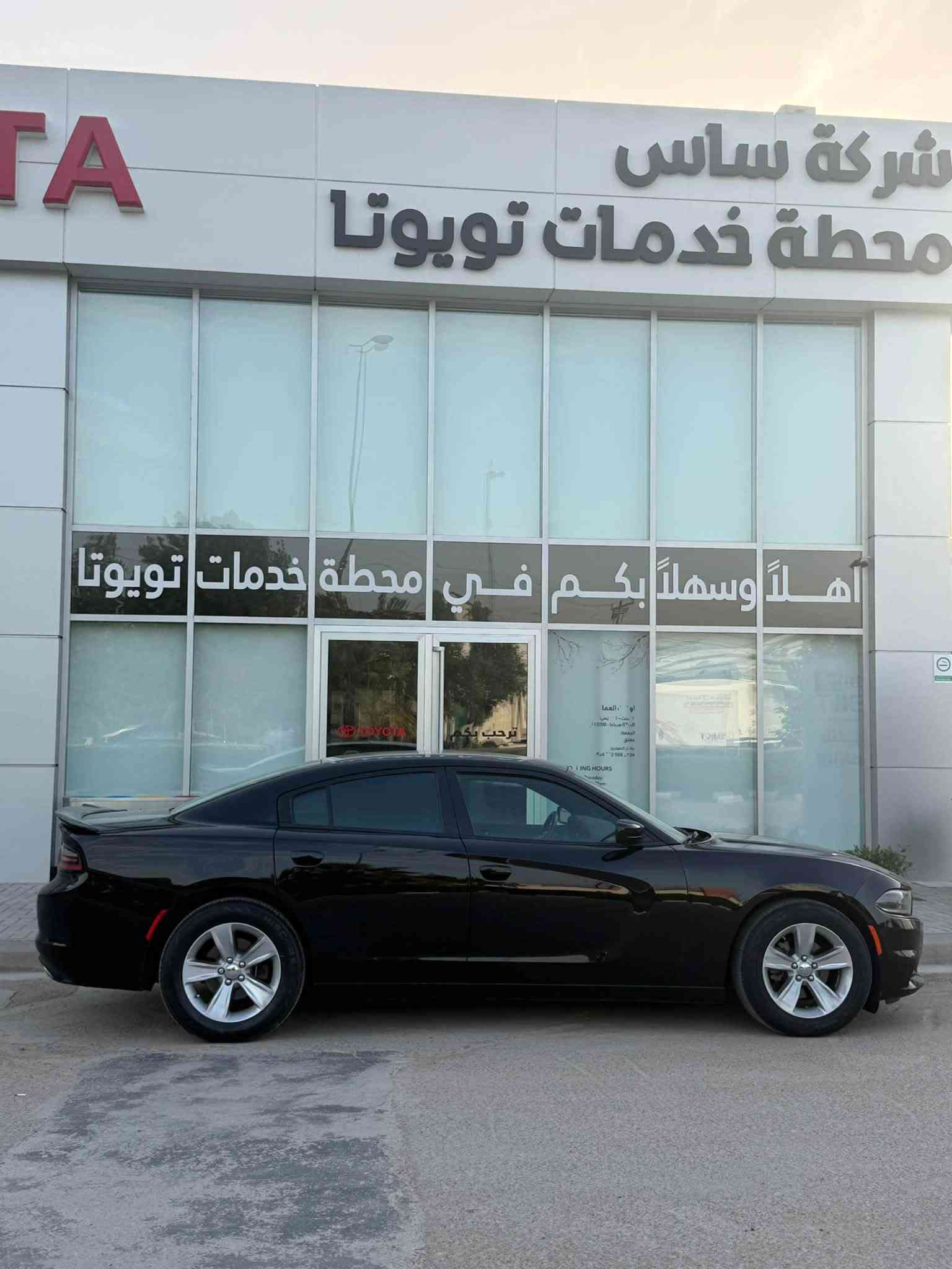 سلام عليكم جارجر 2020                                                     ماشيه 90 كفاله من الصبغ والضربه                                           رقم اربيل باسمي ***********

نص مكتوب في الصور:
- أنت
- 17 صورة
- 11:50 م