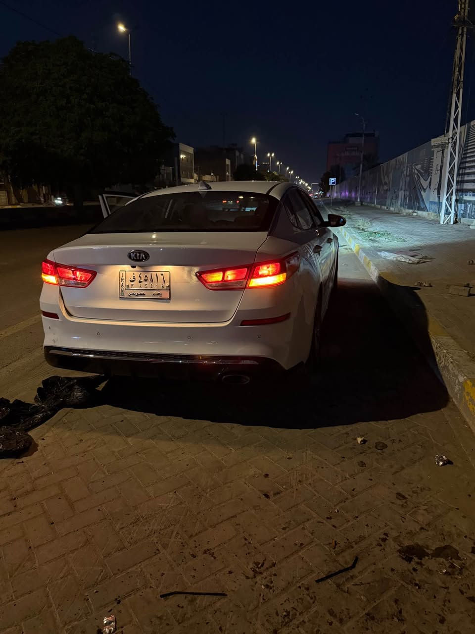 كيا اوبتما 2019 وارد امريكي صور حادث موجوده بالمنشور سرقة رقم جديد جاهزه  كير محرك تبريد خير من الله سعر 124 وبيها مجال العنوان بغداد حي القادسية  للتواصل *********** بغداد, العراق
