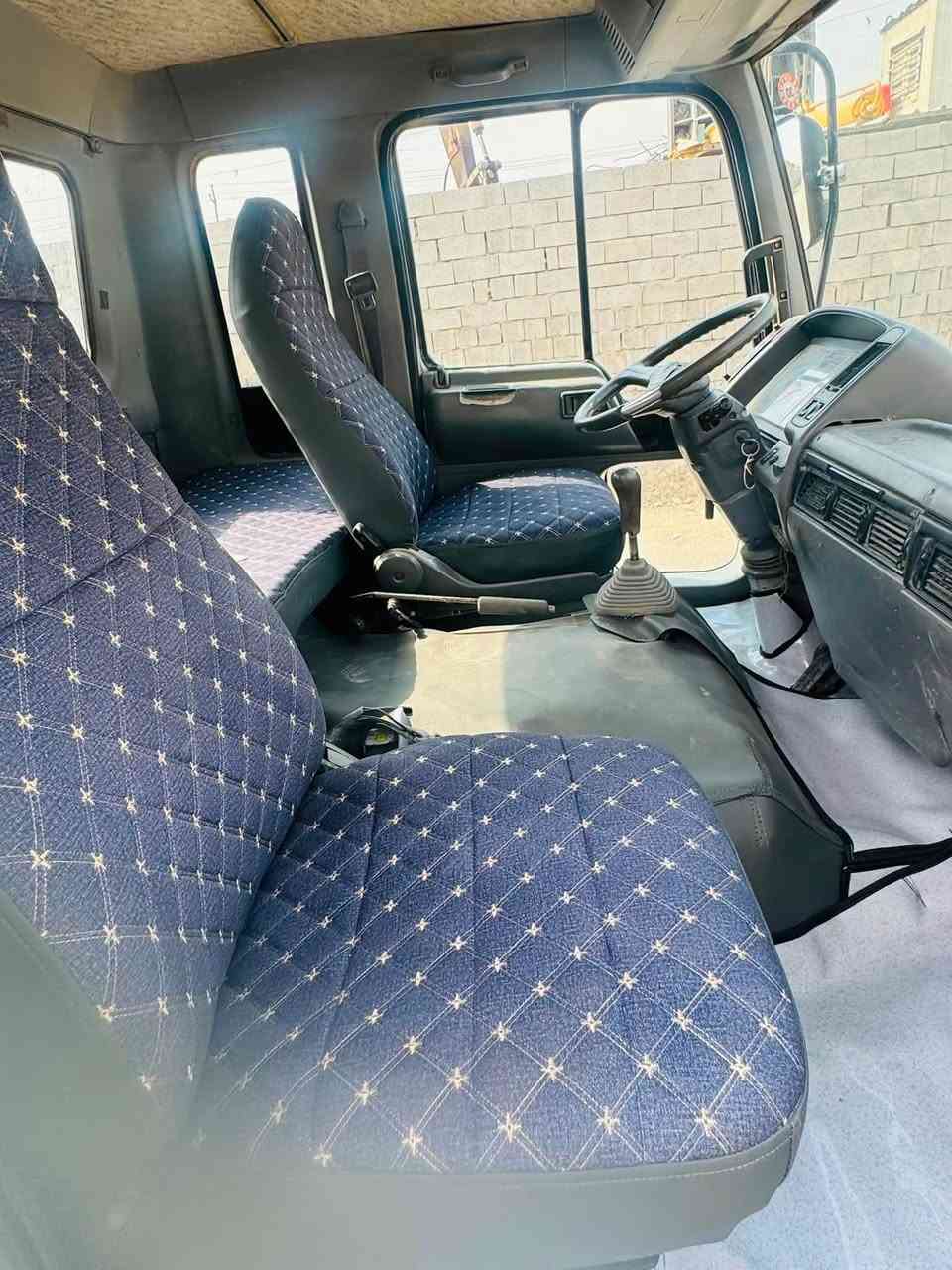 جمعه مباركه نشاءلله.     للبيع هينو طيره موديل ٩٢بلادي تحويل مباشر  مكينه كير مكفولات بلاديه كرين  كرين يونك ٢سلايت مكفول    مكان بغداد للستفسار ***********
