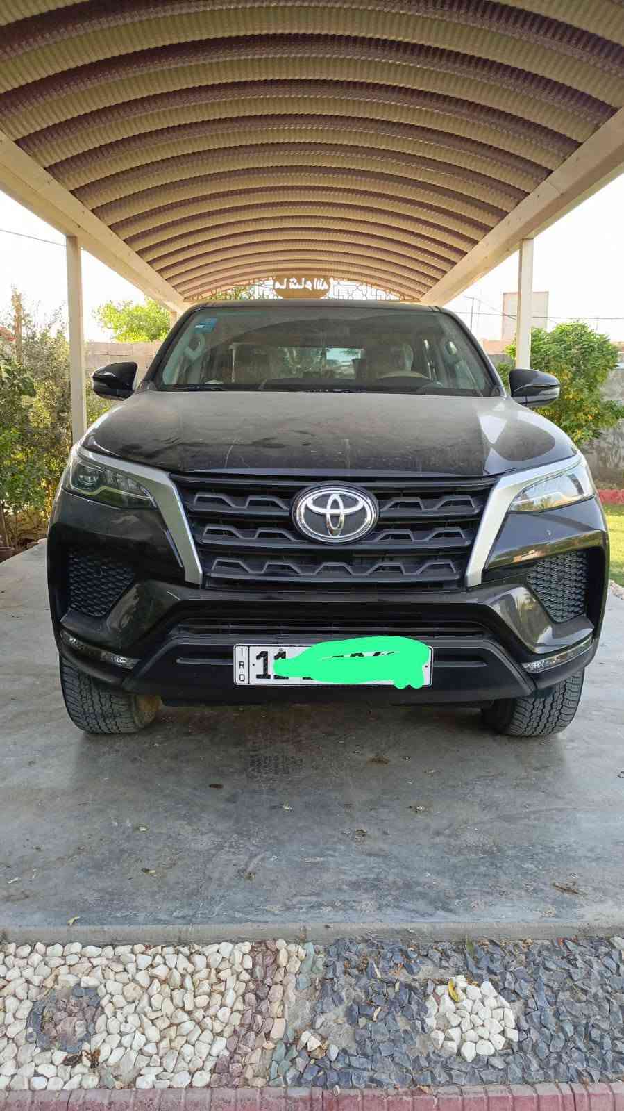 السلام عليكم 
سياره فورجنر للبيع موديل 23 خليجي 
كفاله عامه لا صبغ ولا تبديل لون اسود ملكي 
رقم بغداد باسمي تحويل ثاني 
محرك 2700 بلادي 
ماشيه 40الف 
مكان السياره بغداد 
سبعه راكب 
السياره جديده على وضع الشركه 
السعر 
ب198وبيهه مجال بسيط 
الاستفسار مراسله الصفحه 
او الاتصال على الرقم 
***********
