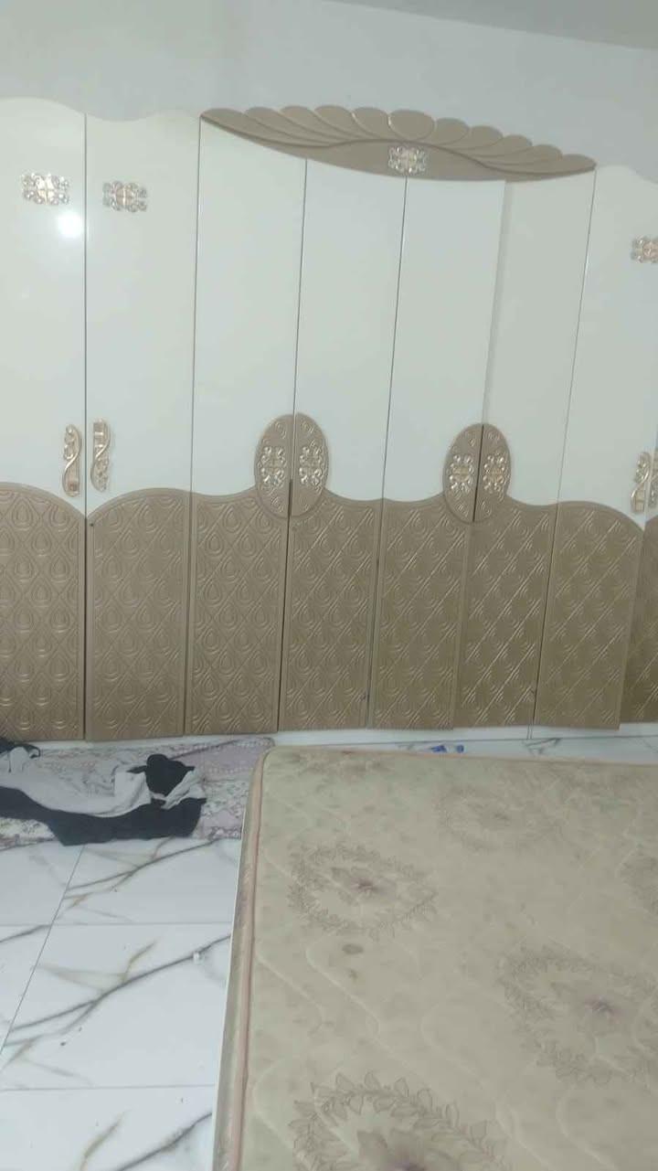 يوجد توصيل دخل الخله مجاني الهندية, كربلاء

نص مكتوب في الصور:
- KS-135
- KS-134