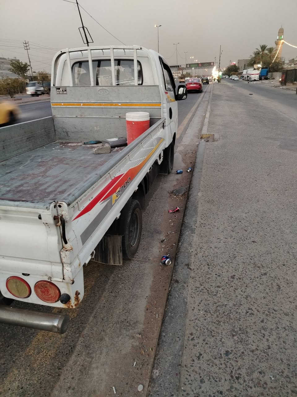 عموشه 2014 محرك 2700مفتوح محرك بي تبخير بدون تنقيص رقم بغداد 
مكان حي جهاد سعر 110رقم***********
