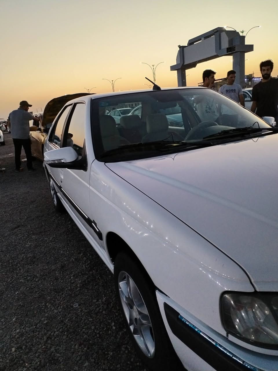 سلام عليكم بيجو بارص مديل ٢٣ كفالي من كلشي اقصاد ستقطاع مباشر سياره جديد ماشي ١٠٠ مكاني بصره سعر ٦٧ وبيهي مجال شراي يخابر وانا خادم ***********
