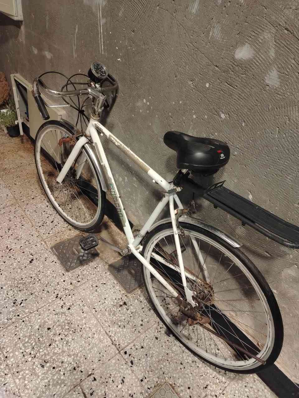 C700
للبيع
سعر خاص
***********
