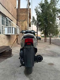سكنس للبيع دراجه خير من الله ما نقصه اي شي سعر 450  وبيه مجال  0772917...
