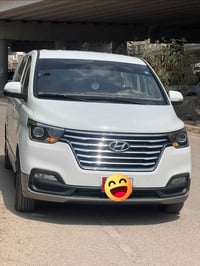 السلام وعليكم عندي ستاركس موديل ٢٠١٩ سياره جديد لوك مكفوله كفاله عامه ...