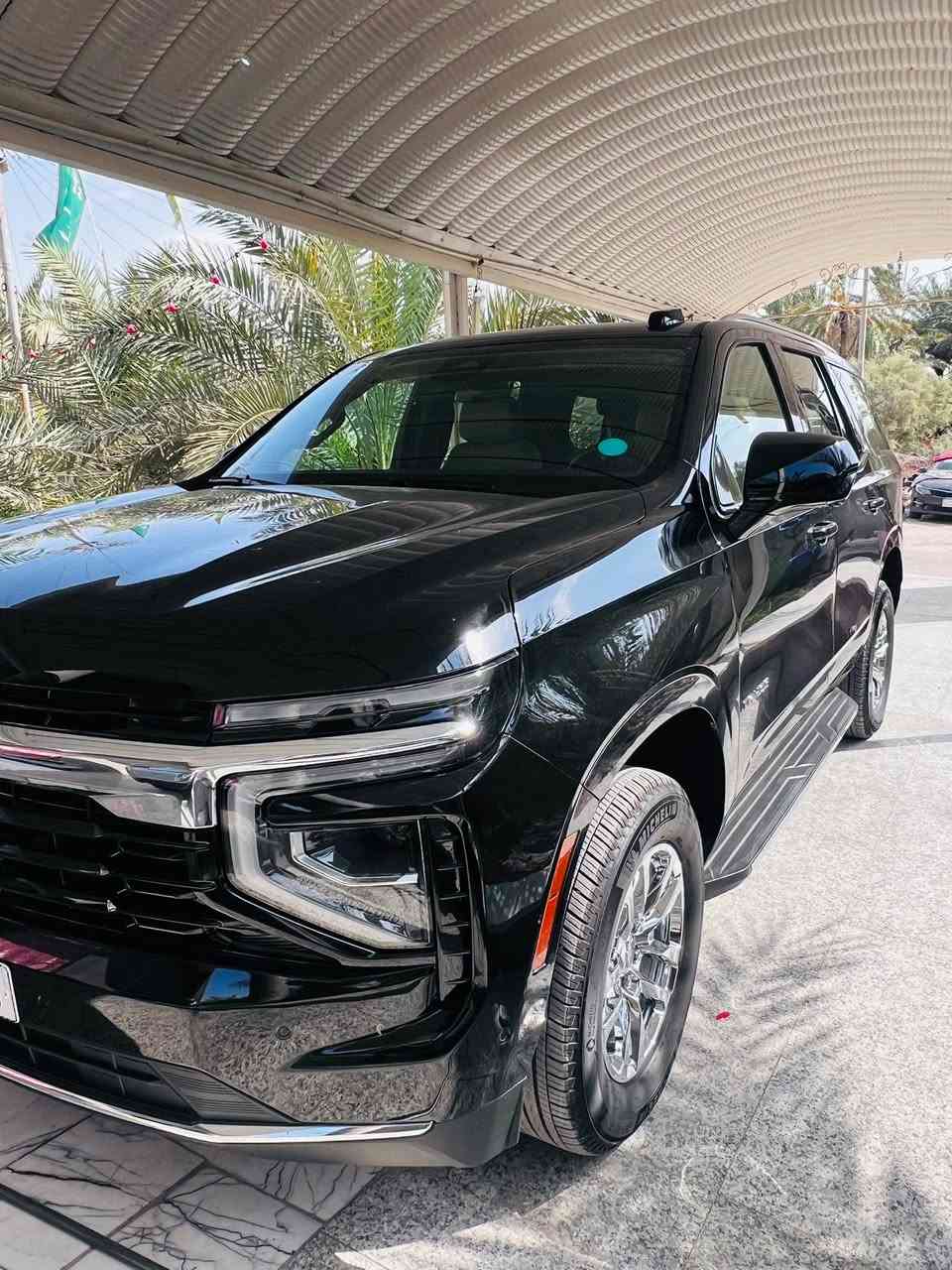 سلام عليكم تاهو LS 2025 خليجي رقم بصره باسمنه كفاله عامه من الشخط وجديده بمعنى الكلمه مغلفه نانو بلكامل ماشيه 25 فقط  مكاني بصره لاستفسار *********** 
بيع او مراوس بلاندكروز
