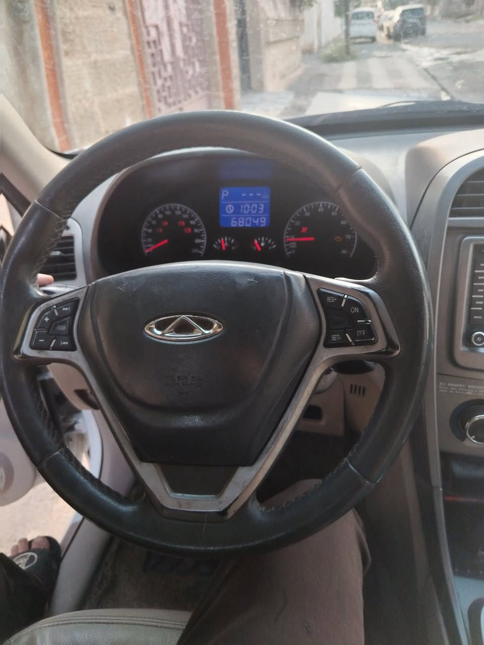السلام وعليكم
للبيع cherry tiggo3
موديل 2018
السياره بيها سبع قطع و ربع سقف
السياره فول مواصفات
تحكمات ستيرن
تبريد قطعتين ثلج + تدفئه
محرك 20
السياره دبل اوفر بلسكريتر؟+ بلكير
نضام مثبت سرعه 
سلايت 
الرقم مسطره الجديد
السعر ٨٥ وبيها مجال
للاستفسار ***********
