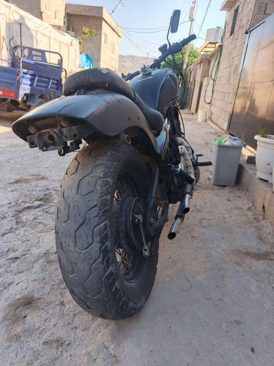 🏍️ Honda Shadow 400
ماتۆڕێکی شاز و بەقوەت، ٤٠٠cc، مەکینە کەپس،،،
📍 شوێن: سلێمانی
💰 نرخ: 950 هەزار  و  معامەلە

📞 ***********   واتس ئاپ و ڤایبەر
