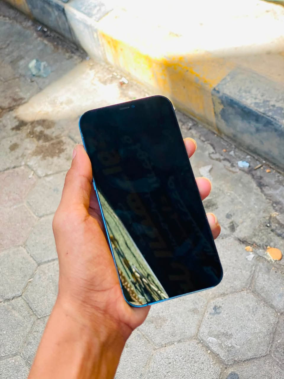ما أجاوب خاص شراي اتصل ع رقم
12برو ماكس 
ذاكرته 256
مبدل شاشه وكاله 
وطالب سوفت وير !!
سعره 175الف من الأخير 🔐 

م سامراء 

***********
