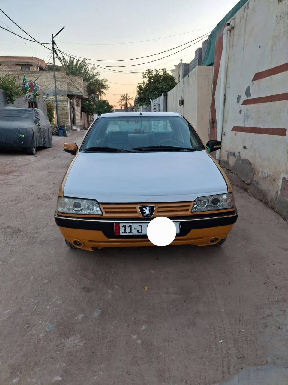 سلام عليكم بيجو للبيع مديل 2010 سنويتها لحد 2030 مصفره غرامات مكينه وكير فرنسي جدد حداديتها 75/100 مداور شوكت ميعجبك كشرها شوفت عينك سيارة مكينتها وكيرها خير من الله مكان السيارةكربلاءطويريج واي استفسار اكثر الاتصال بالرقم ***********
