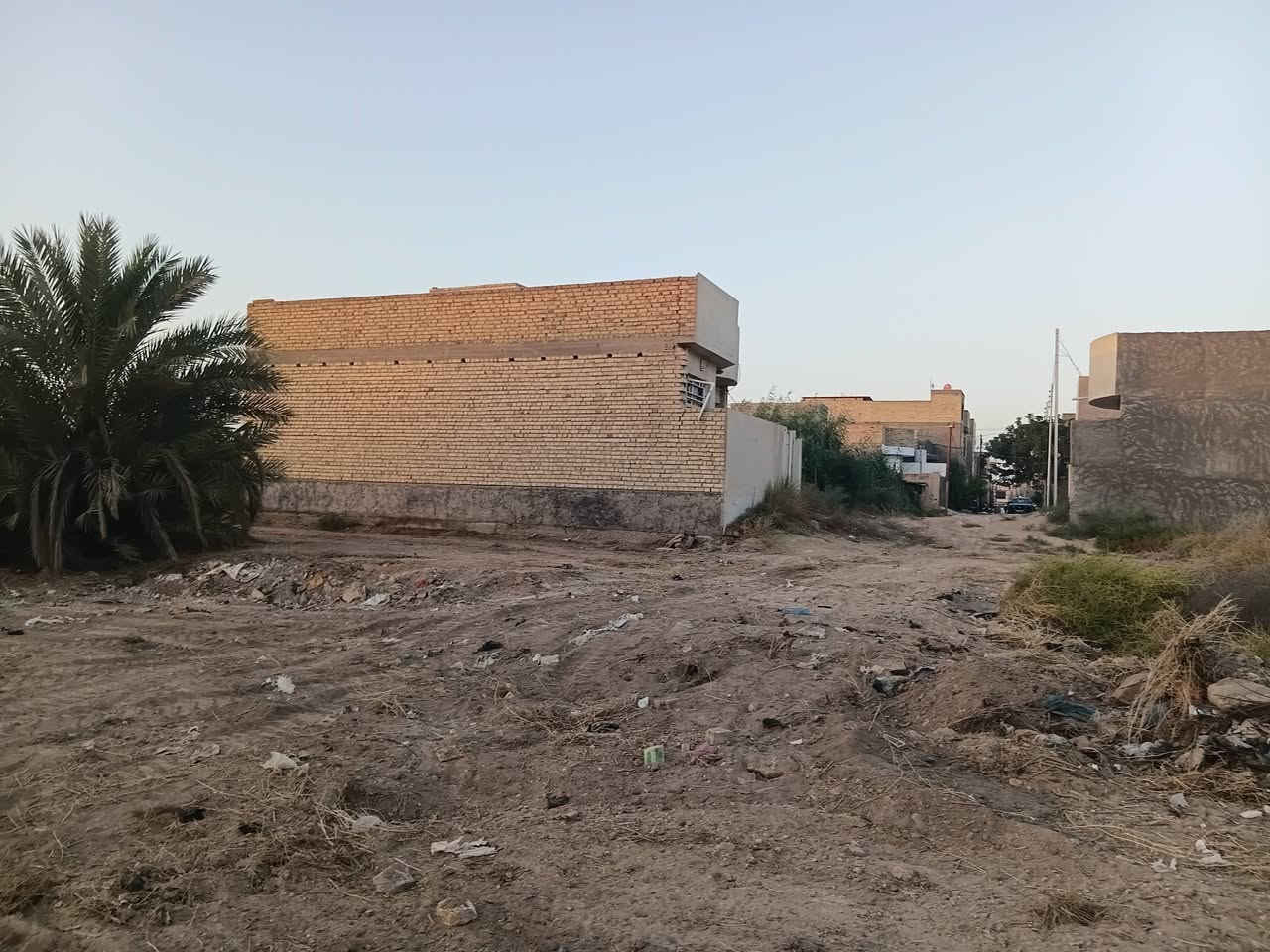 حي الاخاء • ١٠٠م • طابو صرف