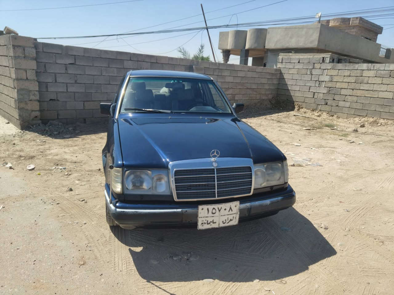 سلام عليكم 
مرسيدس للبيع موديل 90
رقم سليمانيه سنويه منتهيه من 2025
كير ومحرك بطه ففتي بشرط 
سيارة بدون ظربه وبدون معجون صبغ بس لجماليه 
تخم تايرات جديد صدر جديد 
سيارة خير من الله كير اوتماتيك 
السعر 40
مكان السيارة كركوك 
رقم الهاتف ***********
