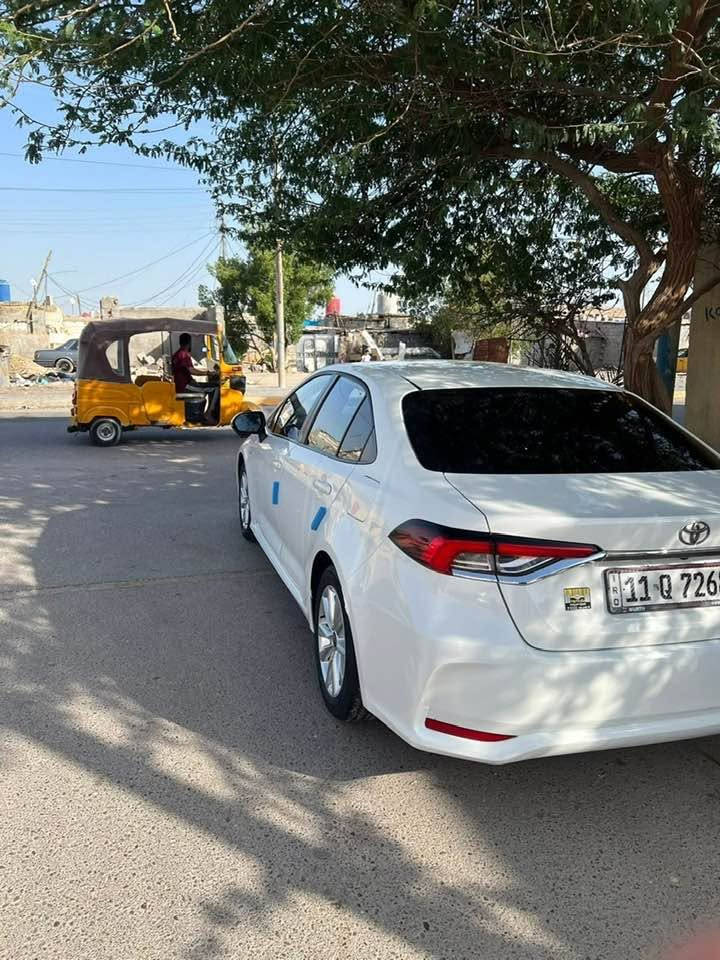 كورلا هايبرد 24
ماشيه70الف 
فول مواصفات فتحة تبريد قطعتين السيارة مكفولة من تبديل اي قطعة فقط بيها بوارد بالداير الخلفي اليمن واليسار خفيفات وخشم والبونيد 
السعر 138وبيها مجال
مكان السيارة البصرة البراضعيه السيارة بسمي شرط التحويل
***********
