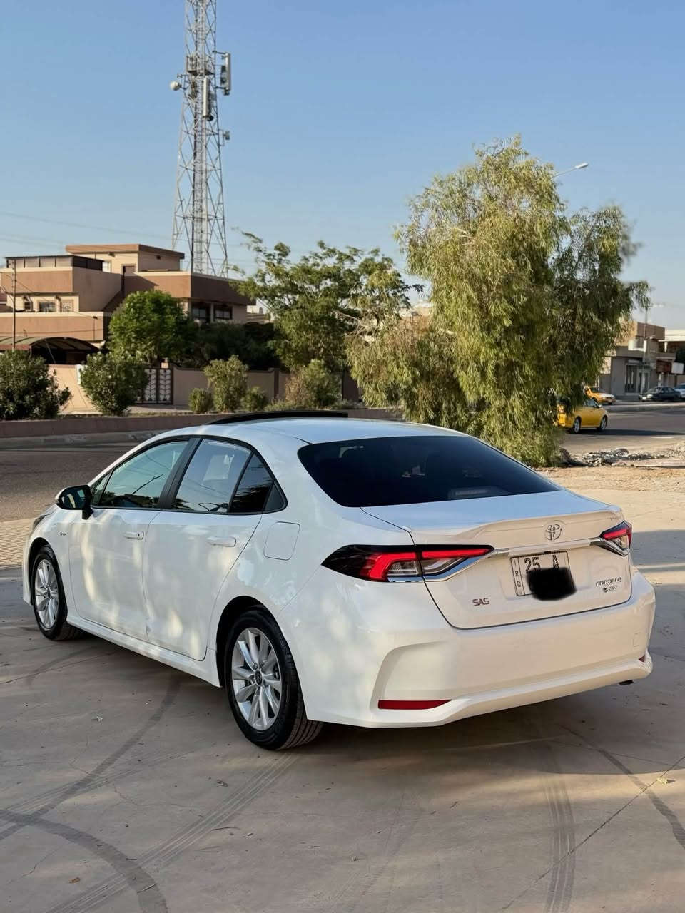 Corolla hev 2025
کورولا هایبرد hev 2025 سیارة فول مواصفات بصمة سلاید کشنات جلد

سیارة ماشي 17الف بدون صبغ بدون تعدیل 

رقم کرکوك سنویة بأسمي و جدید لحد 2030 بیها بطاقة بنزین

سعر /165

***********

***********
رقم کورك واتس اب
مکان سیارة کرکوك

