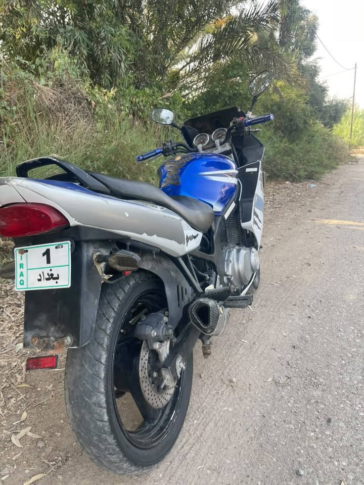 بطح GS 500fموديل2010 كفاله محرك وكير كامله مكاني ديالى بعقوبه رقم الهاتف ***********
