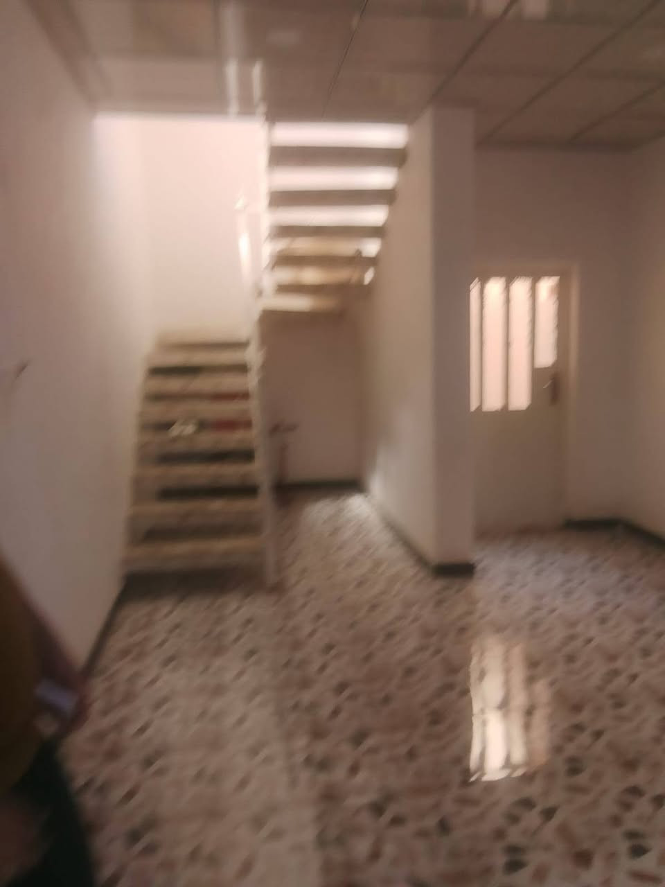 بيت للبيع  بناحيه العباسيه في المجمع السكني المساحه ٣٠٠ ركن   للاستفسار
***********  اتصال أو واتساب@
