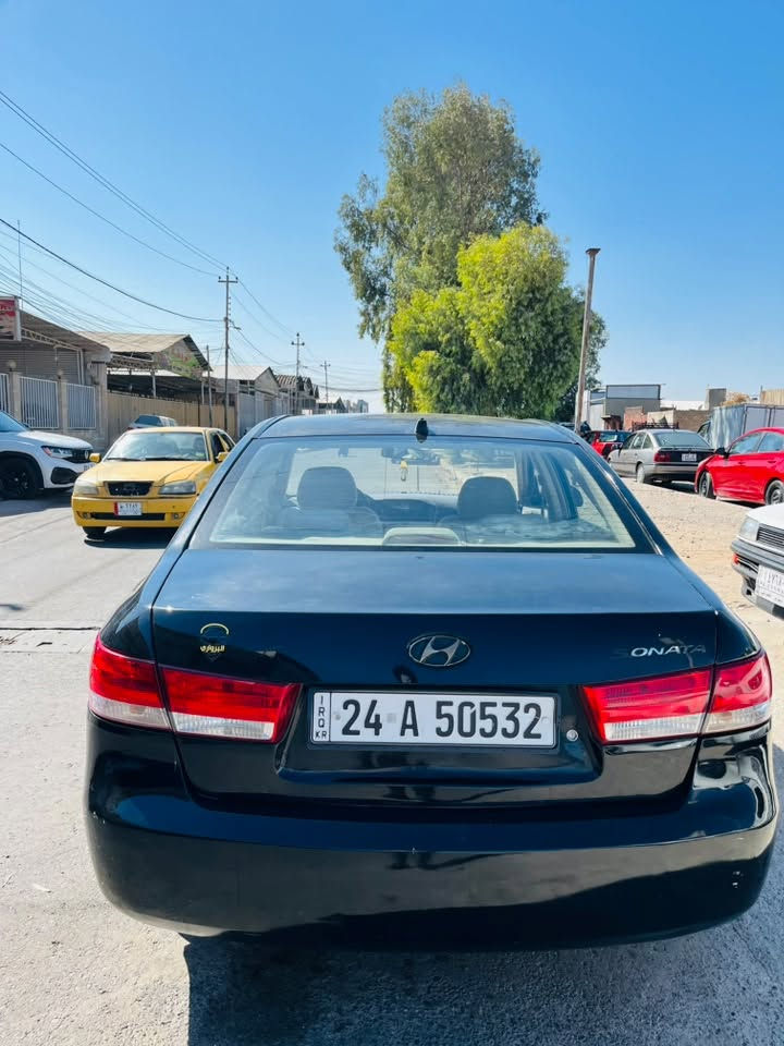 اسلام عليكم سوناته للبيع موديل 7  سعر 78 بيها مجال ضرر قبق صندوك وجاملغ وشويه بل باب بدون دواخل سيار نضيفه كدام العين عنواني موصل جانب الايسر التراصل عل رقم *********** واتساب
