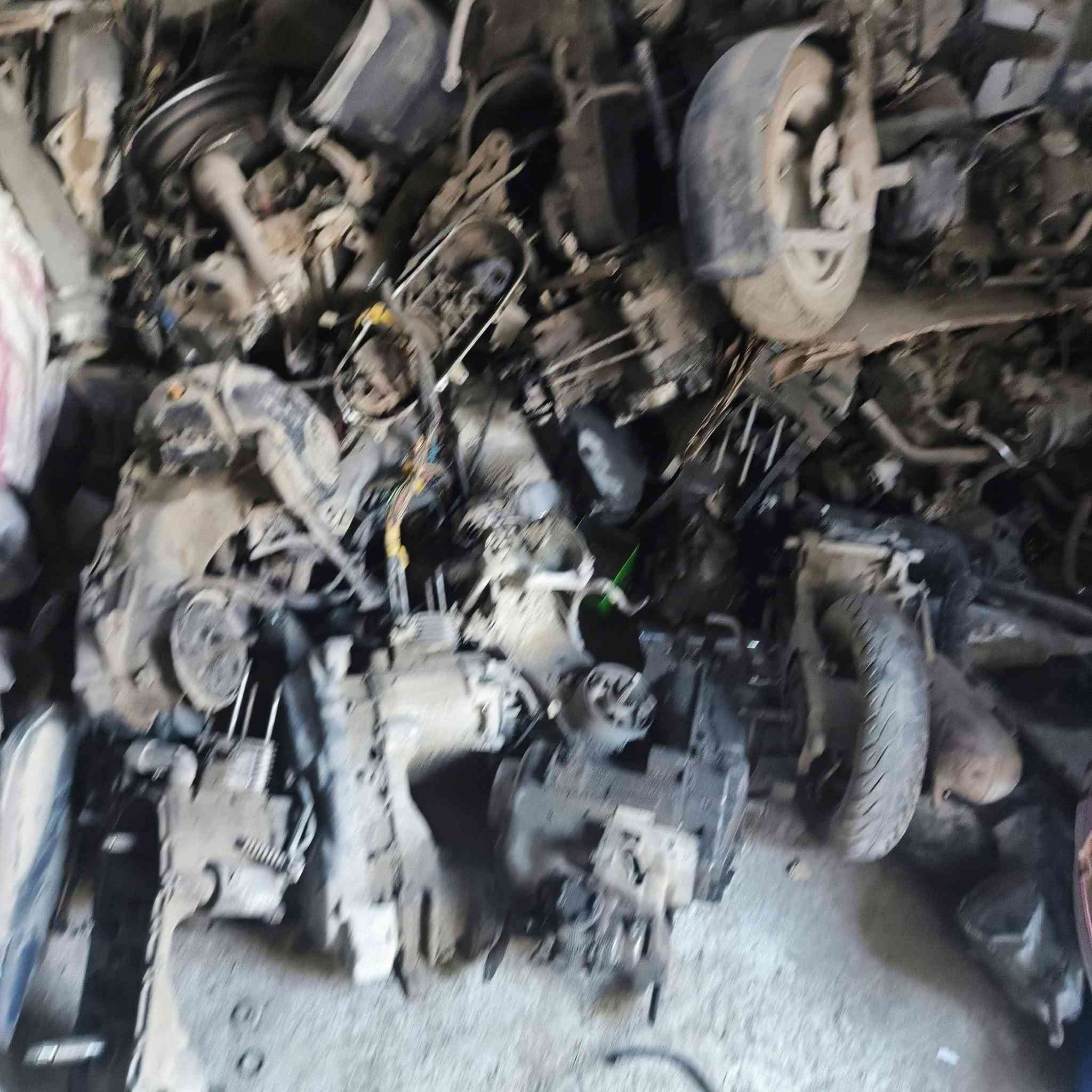 انواع المكاين كلهن حاويه  بطه ماكس فراشه اكزز خبط اكززز نوزل مكاين سكاي مكاين فورزه جميع الحجام 
‏‪***********‬‏
