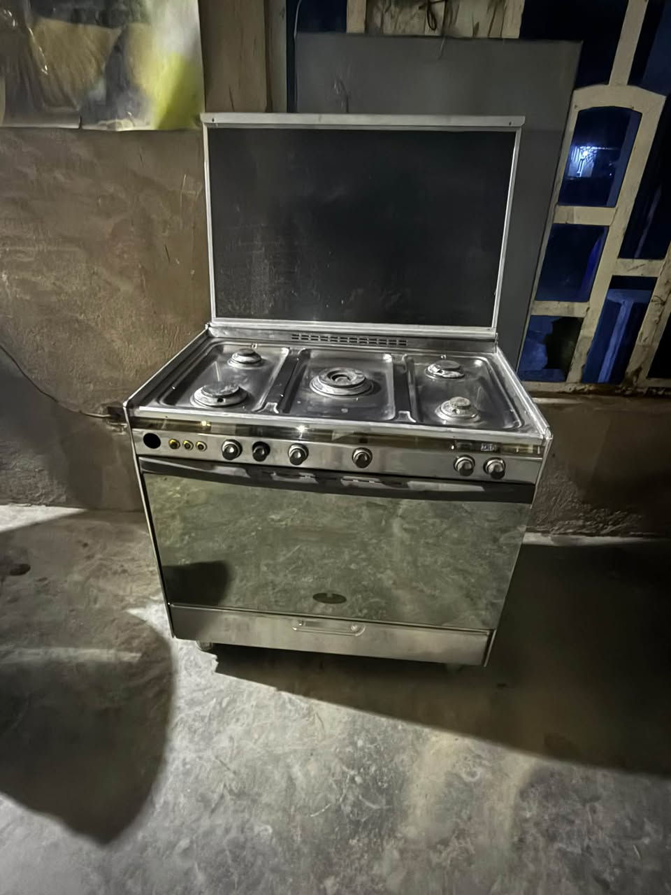 طباخ كريازي • نضيف • شغال