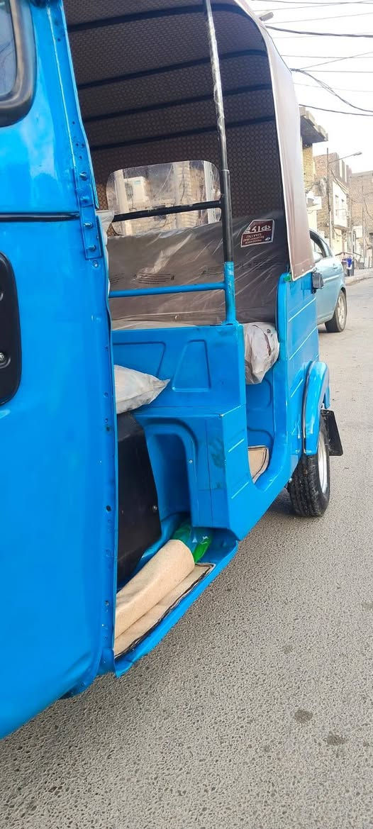 سلام عليكم تكتك للبيع موديل 20 أوراق المصطفى اصلية مكفولة كير واكسن كهربائيات كلها شغالة وجديدة مكلف بل نشر عنوان مدينة صدر هذا رقم صاحبهة ***********
