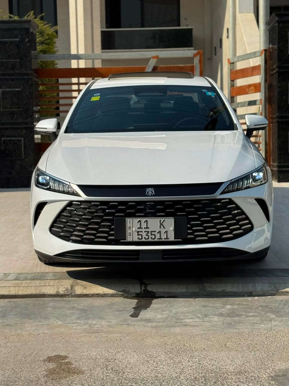 بي وادي  جن بلص 2025 فلاكشب فول الفول ام 13 كامره اوتو بارك   بلكن هايبرد  ماشيه 20 الف كفاله ماعدا بارد بجاملخ الامامي  الداخل  زيتوني 

 
بلكن هايبرد  ثلاث انظمه هايبرد + بانزين  شحن ذاتي + شحن خارجي تمشيك2200  كيلو سعه خزان الوقود 65 لتر 

عداد  كليومتر / 20 الف كلي 

ملاحظه / السياره مفحوصه يوجد سونار ويوجد بارد بجاملخ فقط الامامي بسبب رصعه وباقي كفاله وسياره جديده فلاتر جدد ودهن مبدل جديد جاهزه متصرف درهم 

🔥   مثبت   لوحات  سنويه باسمي 🔥

عنوان /المنصور الداودي

🔵محرك يعمل لشحن البطاريه فقط  1500 هجين ثلاث انظمه شحن ذاتي + هايبرد + شحن خارجي 
🔵مقاعد جلد زيتوني 
🔵 مقعد سايق كهرباء   
🔵سلايت 
🔵 اوتو بارك طبكة ذاتيه من دون تحكم السايق + قياده من دون تحكم 
‏🔵تحديد مسار طريق 
🔵لايت داينمك عالي ناصي اوتو 
🔵تحكم   بريك رياضي + بريك كموفرت 
🔵حساس امامي عدد 6 + حساس خلفي عدد 6 
🔵شاشه وسطيه كبيره اكبر من فىه من دون مواصفات تشبه شاشه سونك بلص   تحكم بكامل من داخل شاشه  تنزيل جام وغلقه 
🔵 رادار امامي + رادار جانبي + رادار خلفيً
🔵نقط عمياء بمرايه جانبيه + مري شفط + اشاير مري +اناره تحت مرايه 
🔵كيجات  سونك بلص  
🔵13 كامره محيطيه + دي في ار تسجيل  
🔵دركة دي جلد وحياكه 
🔵بكلايت لد   خليه  
🔵بصمه +كارت 
🔵هاندر بريك بصمه اوتو هولد 
🔵كيجات شاشه 
🔵شاشه كبيره تبريد شاشه 
🔵لايت ليد لايت اوتو  + لد صباحي 
🔵تبريد مناخي منفصل 
🔵تبريد قطعتين 
🔵ويل كب كروم 16 
🔵ايرباك عدد 10 

***********
