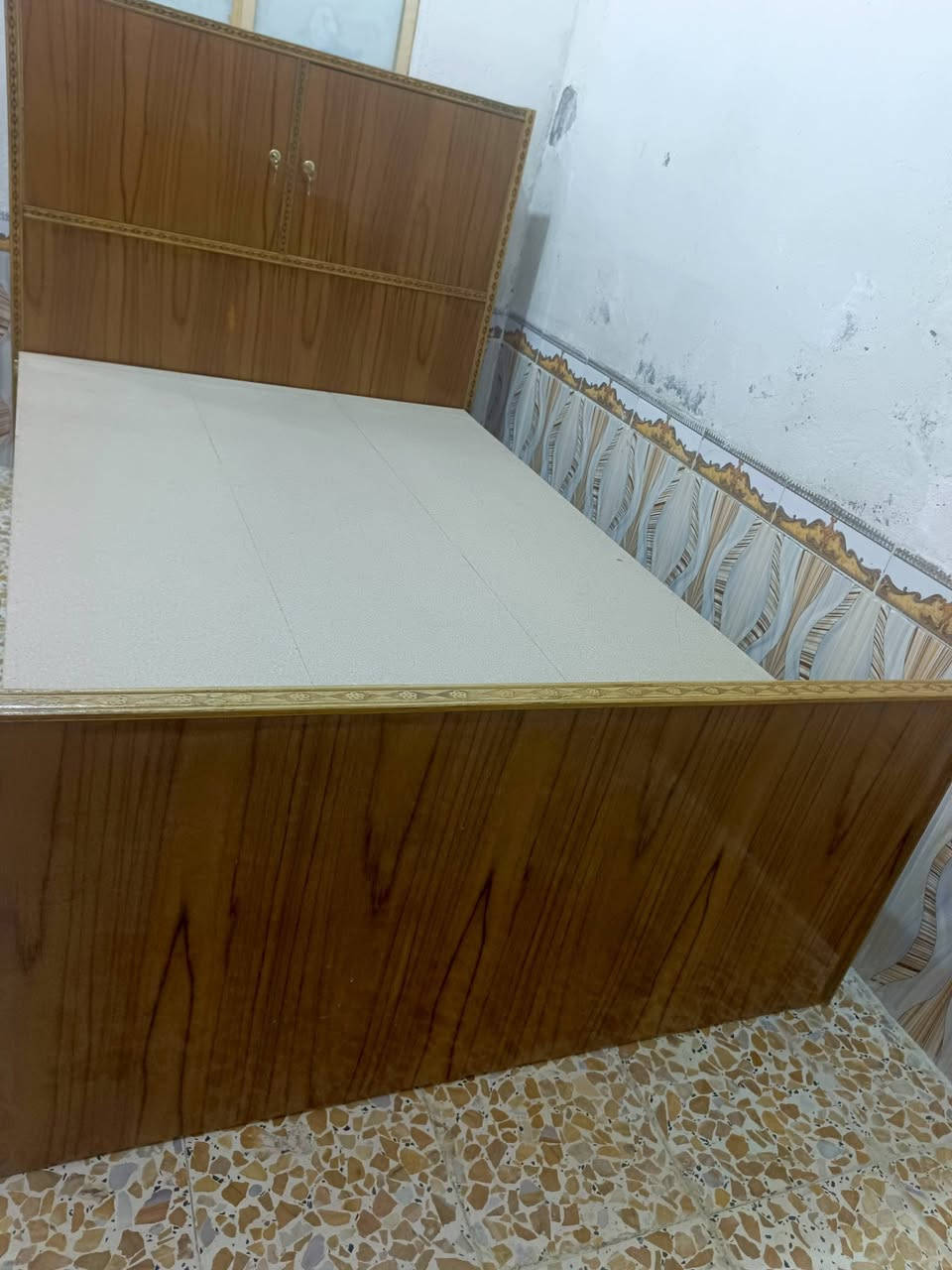 جربايه تسكام جديده صار 20 يوم ستخدام للبيع يريد يراسلني أتصل بيه ***********
