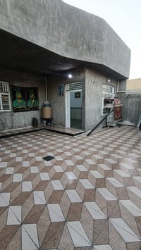 بيت  مساحة 200م  سند 25 زراعي  المكان: بغداد - على الشارع السياحي قرب ...
