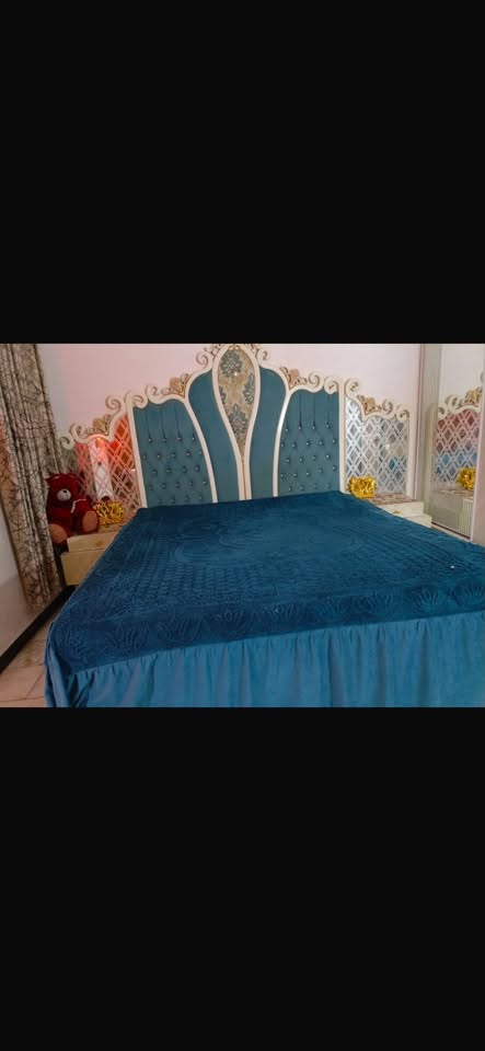 غرفه للبيع نضيفه اي ضرر مابيه
لاتصال ***********
